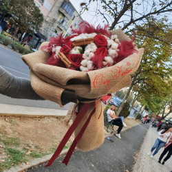 Buqetë "Ledhatarja"